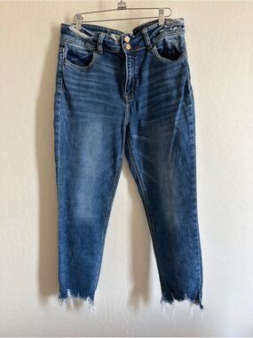 Bridge By Gly Women’s  Raw Hem Jeans 31
